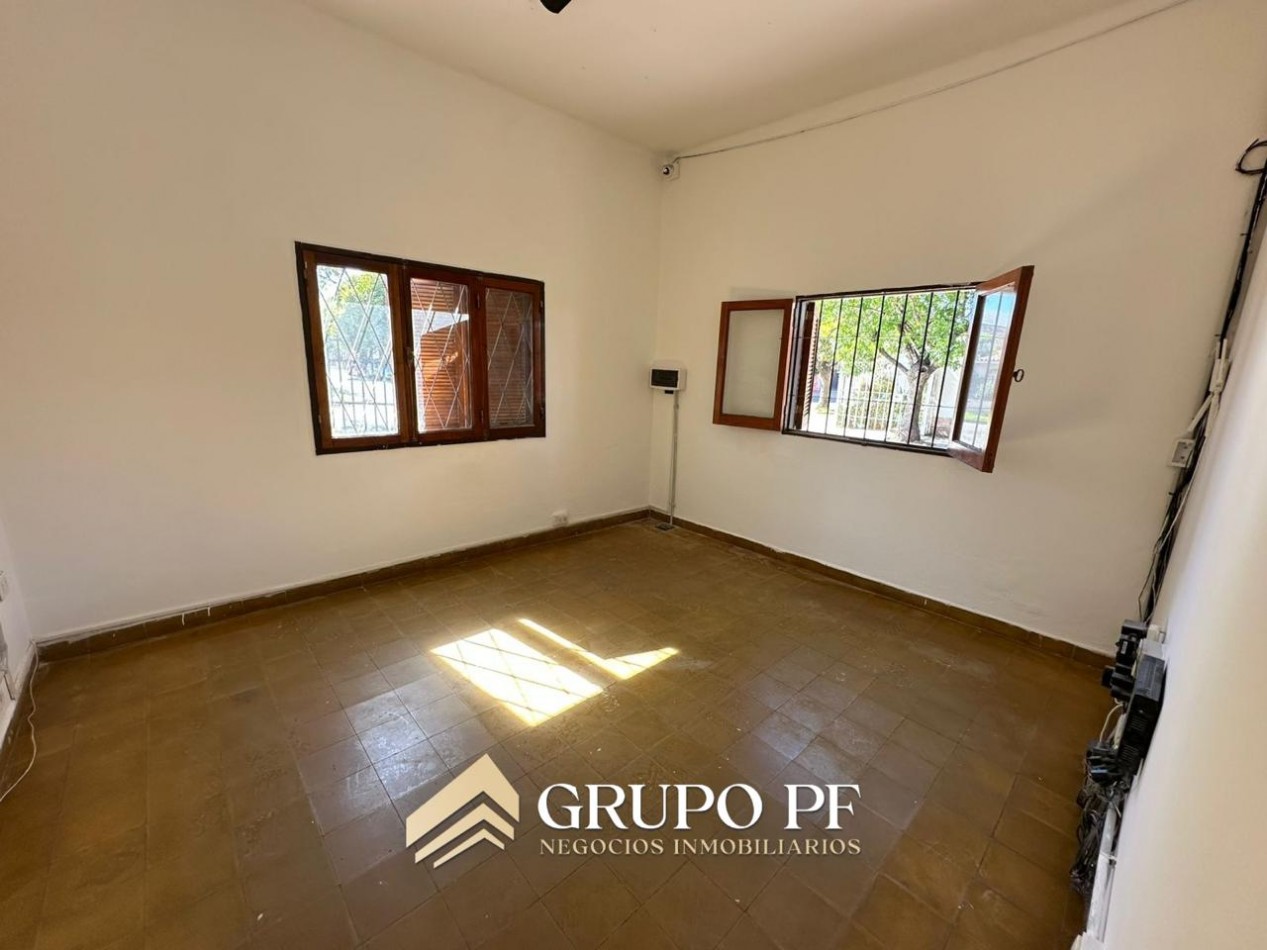 CASA + GALPON- IDEAL DEPOSITO!
