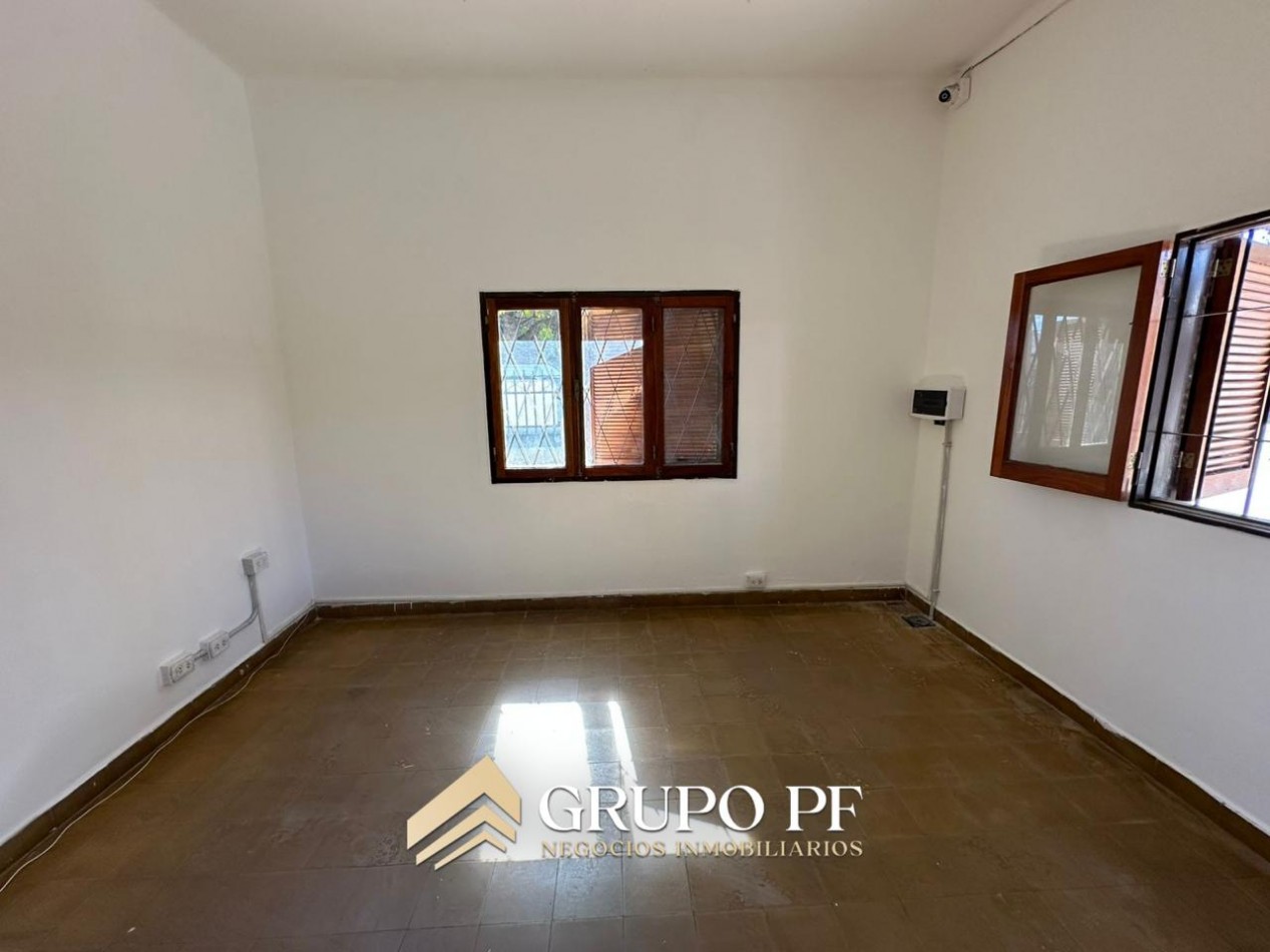 CASA + GALPON- IDEAL DEPOSITO!