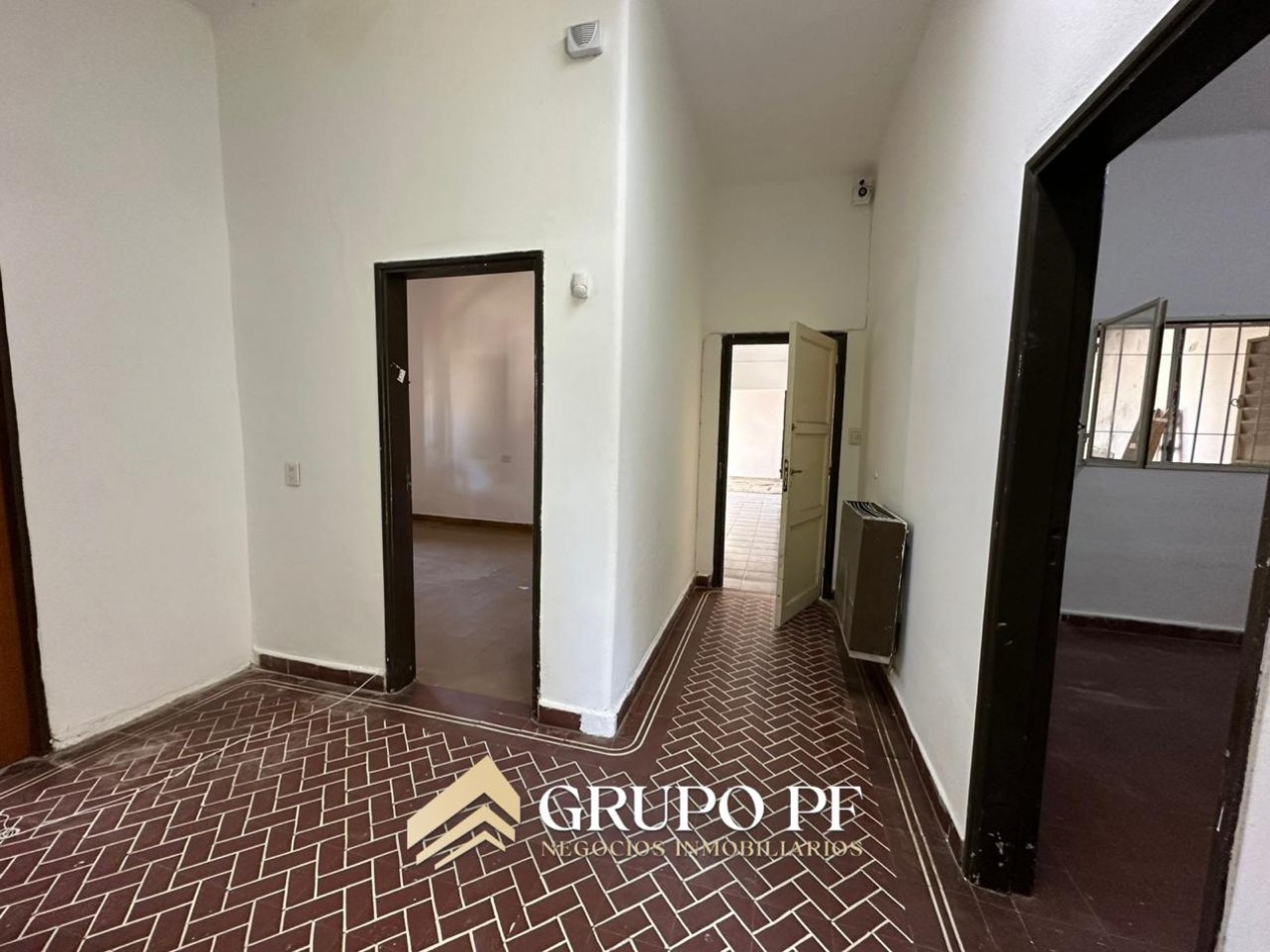 CASA + GALPON- IDEAL DEPOSITO!