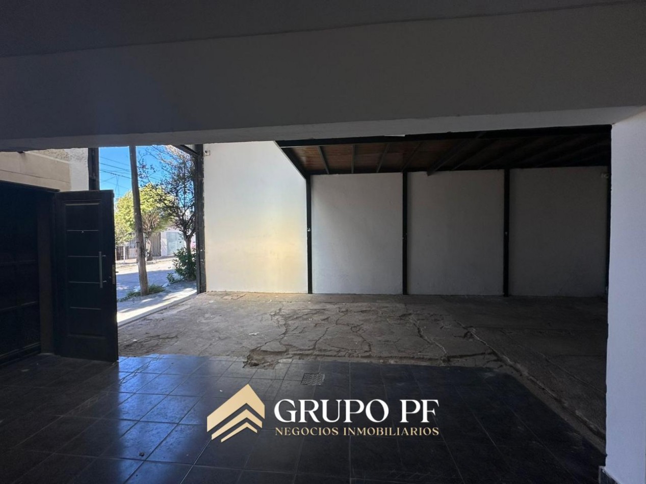 CASA + GALPON- IDEAL DEPOSITO!
