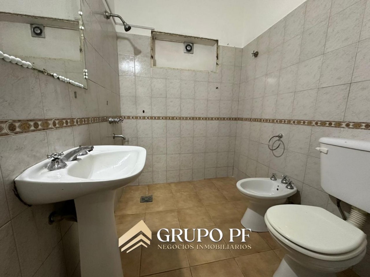 CASA + GALPON- IDEAL DEPOSITO!