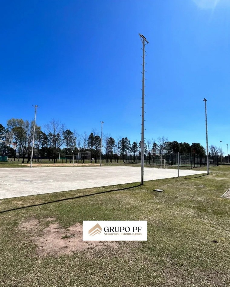 LOTE ESQUINA EN CHACRAS DE LA VILLA 