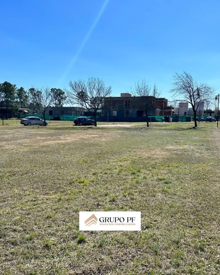 LOTE ESQUINA EN CHACRAS DE LA VILLA 