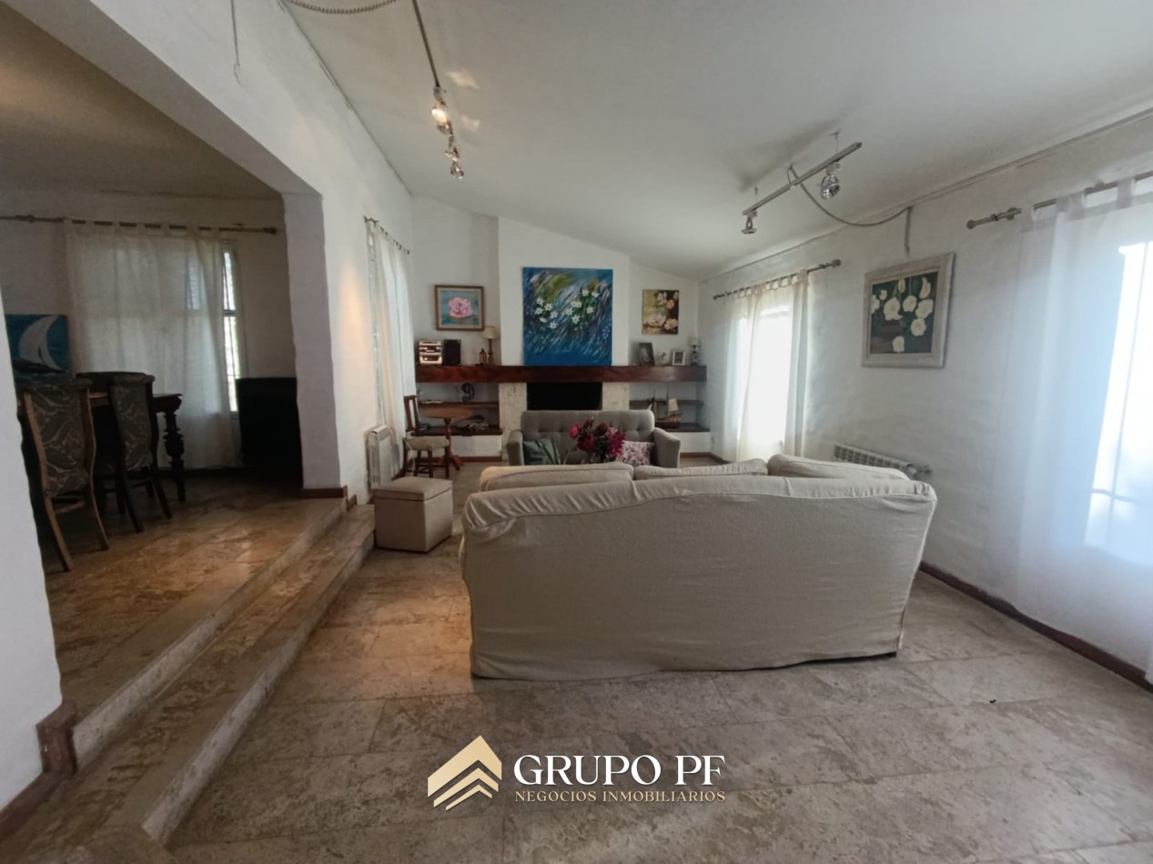 CASA EN VILLA ALLENDE GOLF. APTA CREDITO