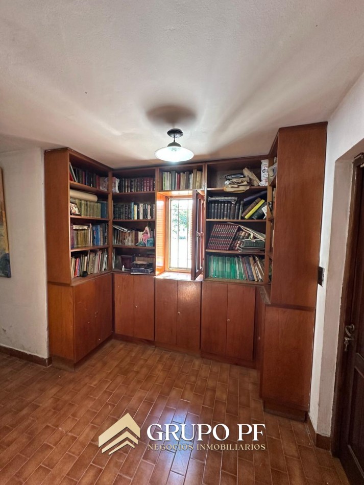 CASA 4 DORM. EN VILLA BELGRANO - REAL OPORTUNIDAD