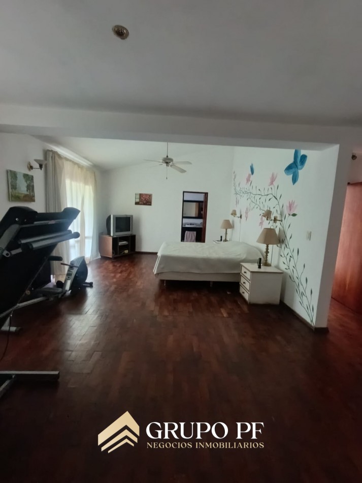 CASA EN VILLA ALLENDE GOLF. APTA CREDITO